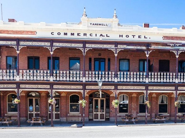 Exterior of Tanswell’s Commercial Hotel. 