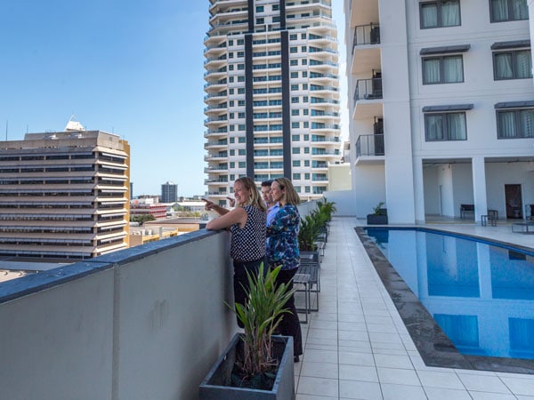 Oaks Elan Hotel in Darwin