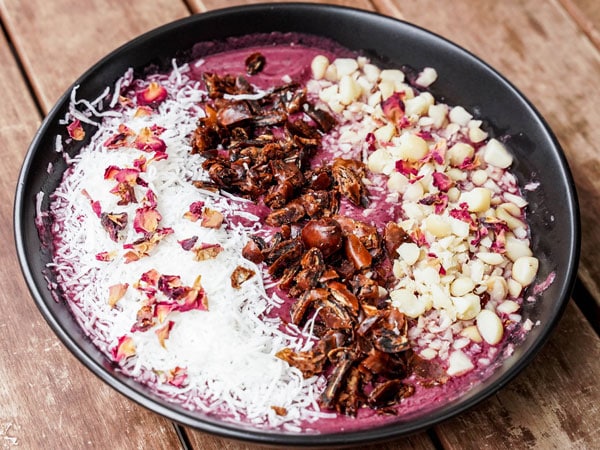 a pistachio rose acai bowl at Phat Milk, Travancore