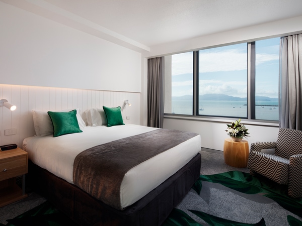 Resort King Ocean View The Ville Townsville