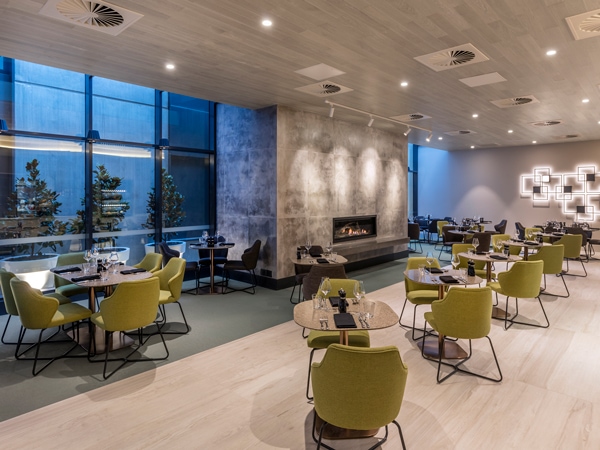Restaurant Two14 in Deco Hotel, Canberra