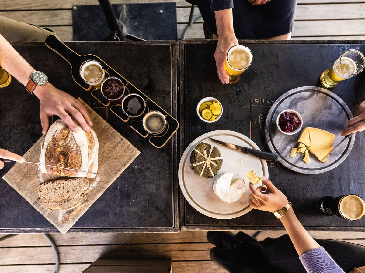 cheese and beer at Bruny Island Cheese Co.