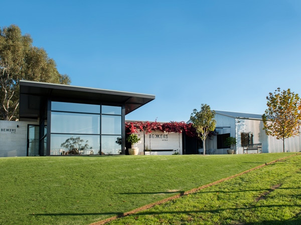 the outside view of Bekkers winery