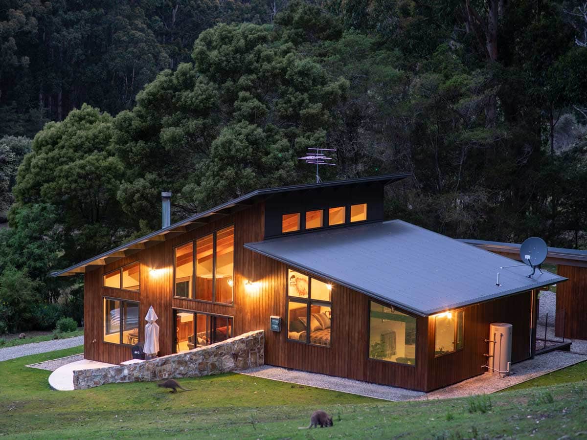 a forest lodge in Adventure Bay Retreat, Bruny Island