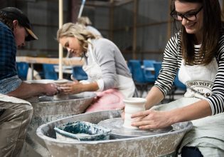 Bendigo Pottery wheelthrowing