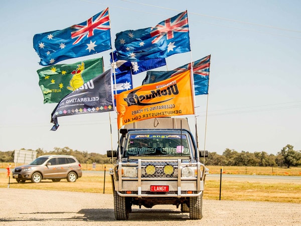 Deni Ute Muster