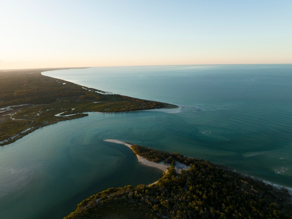 Theodolite Creek di Wilayah Bundaberg