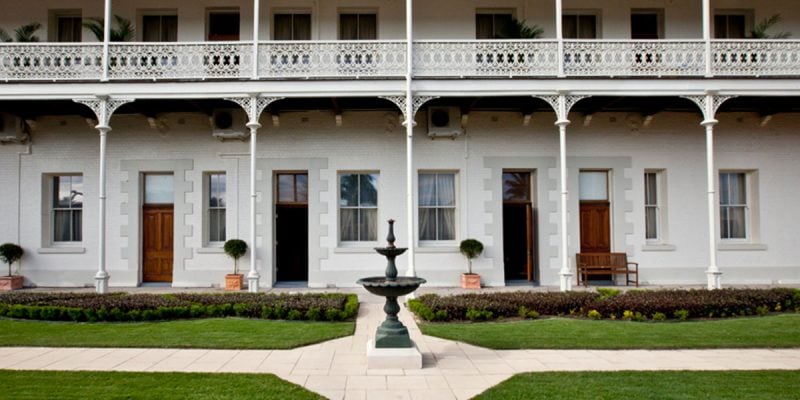 denison hotel exterior rockhampton