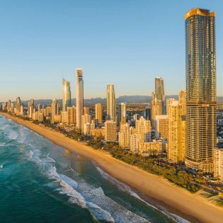 Surfers Paradise Beach, BIG4 Gold Coast Holiday Park