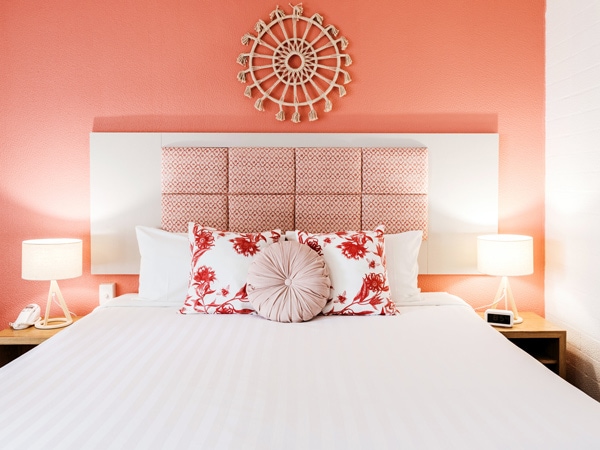 a vibrant and chic room at Greenmount Beach House