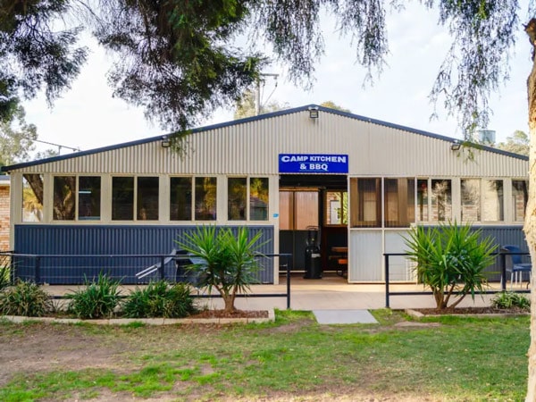 a camp kitchen and BBQ space at Big4 Ingenia Holidays Wagga Wagga Caravan Park