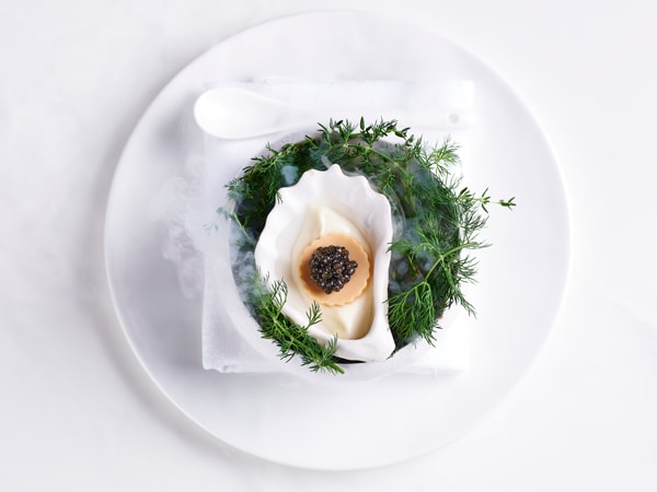 Caviar White truffle custard from Métisse Restaurant