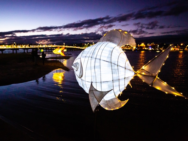 A lantern of a fish floats in the water at Lakes Entrance. (Image: East Gippsland Winter Festival)