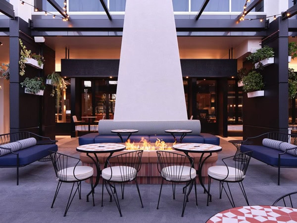 the terrace of Louis restaurant, Canberra