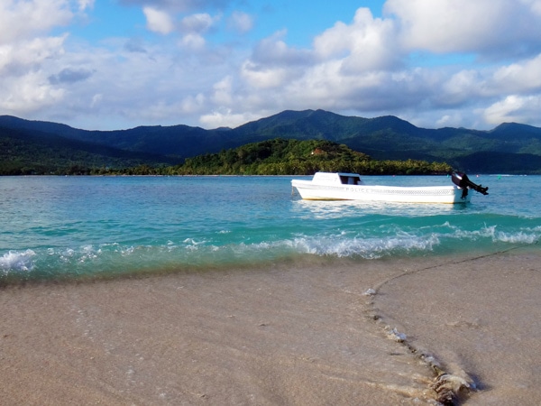 Scene of Mystery Island, Aneityum, Vanuatu.