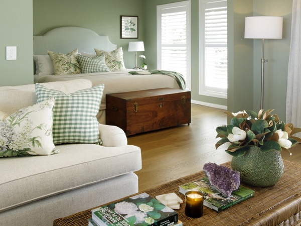 a look inside the bedroom of Verandah House Country Estate
