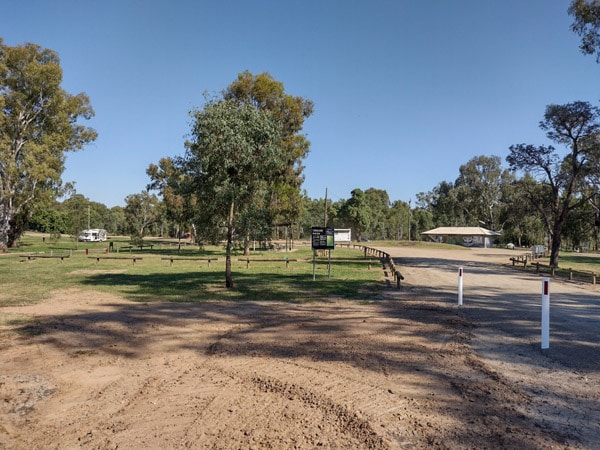 the spacious grounds of Wilks Park, Wagga Wagga