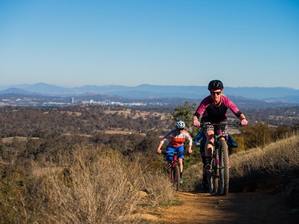 biking along the Canberra Centenary Trail