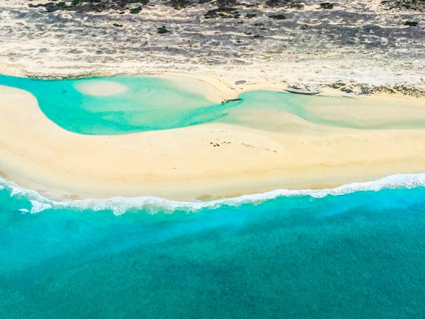 turquoise blue waters on Coconut Well near Willie Creek