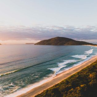 7 Swimming Spots And Beaches In Byron Bay And Surrounds