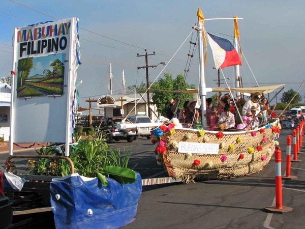 the Filipino floating lantern at the annual Shinju Matsuri festival