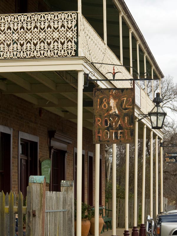 the exterior of The Royal Hotel pub, Hill End Historic Site