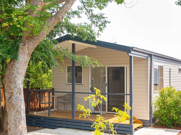 a two-bedroom villa at Crestview Tourist Park