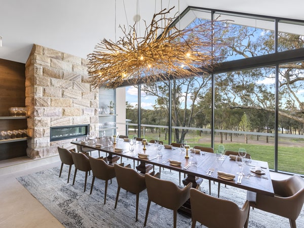 an elegant dining setup at éRemo Restaurant, Hunter Valley
