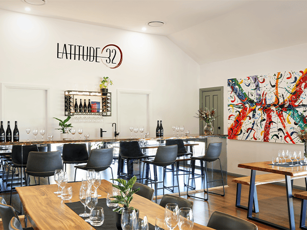 Latitude 32