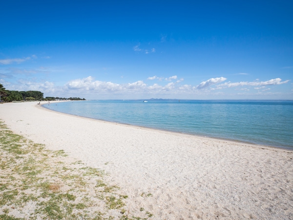empty shores at Port Phillip Bay