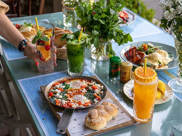 lunch at Grandma's cafe, townsville