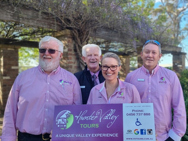 guides posing for a photo, Hunter Valley Tours
