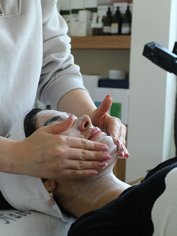 luxurious facial at Endota spa