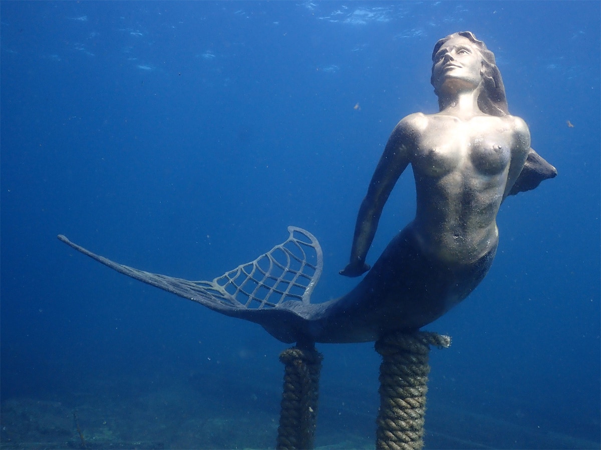 Mermaid at Busselton Jetty by Cerys Heyring.