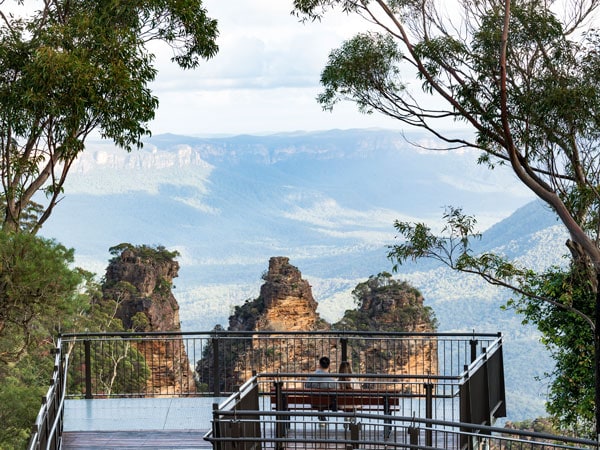 scenic views across the Jamison Valley from Echo Point Lookout in the Blue Mountains