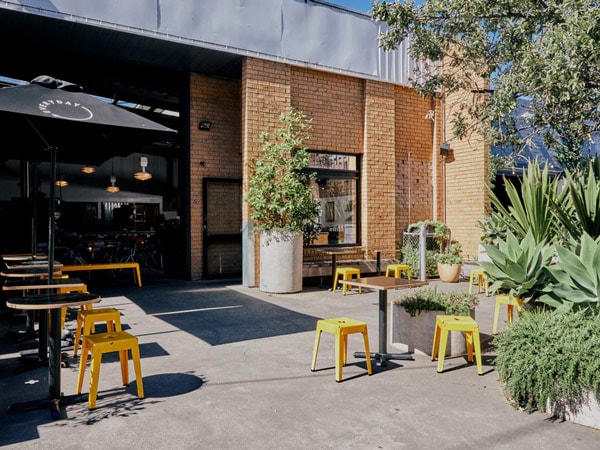 the exterior of Everyday Coffee, Collingwood