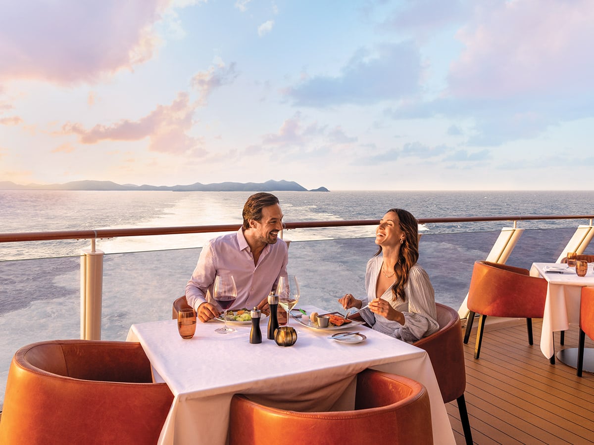 Norwegian Cruise Line sale encore onda restaurant
