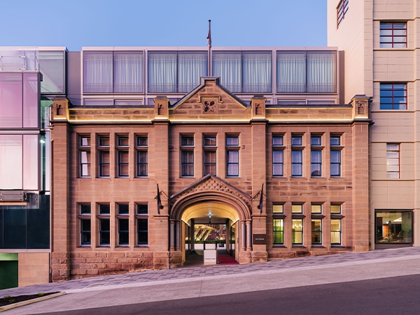 The Tasman Hotel