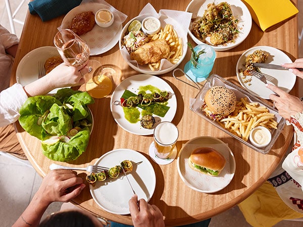 Calypso Club food, crystalbrook cairns