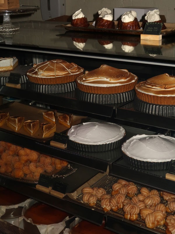 Cakes at Holy Sugar