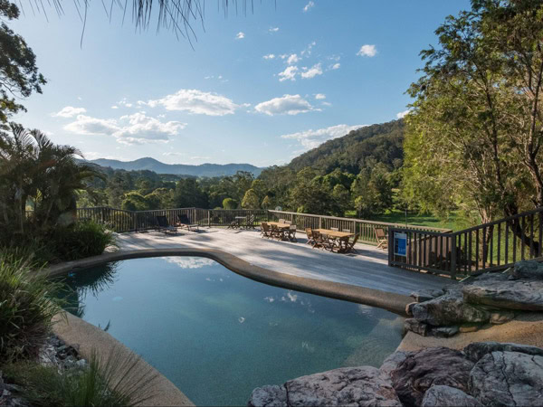 the outdoor pool at Friday Creek Resort