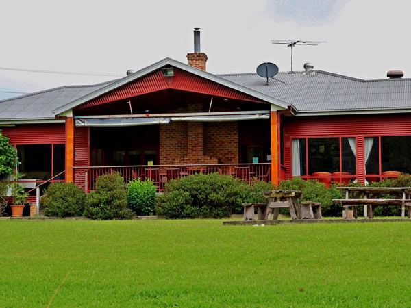 the exterior of Ulong Ex-Services Club