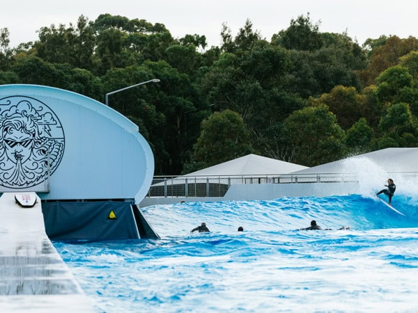 surfing at URBNSURF Sydney