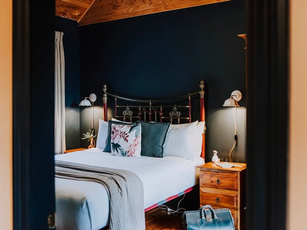 the bedroom at The Gully, Mudgee