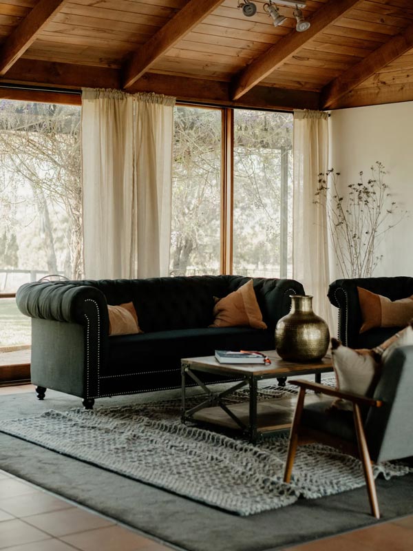 Lounge room at Thistle Hill in Mudgee
