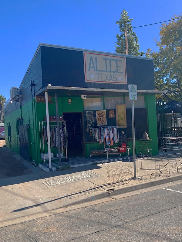 alice springs thrift store in lambert centre