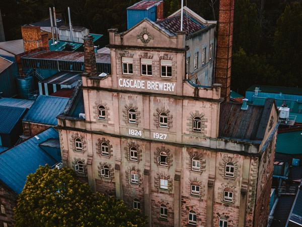 the facade of Cascade Brewery Bar