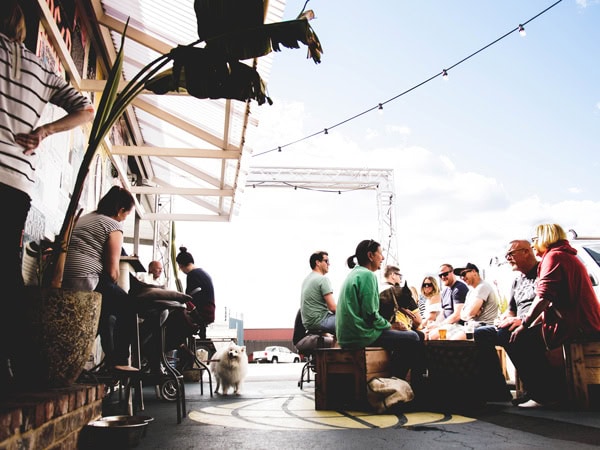 people dining al fresco at Otherside Brewhouse