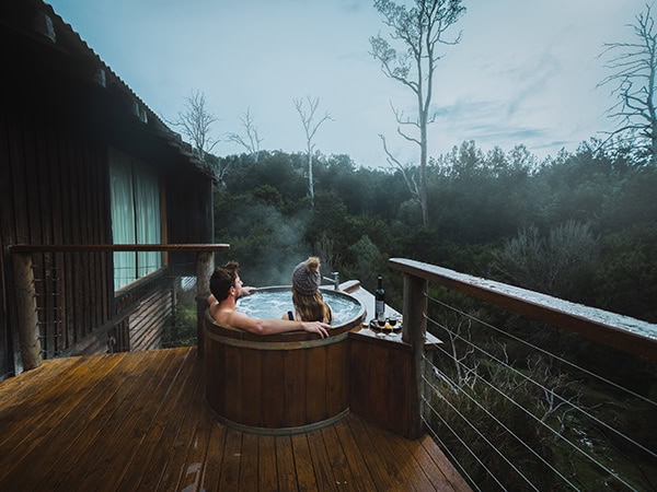 Hot tub in Peppers Cradle Mountain