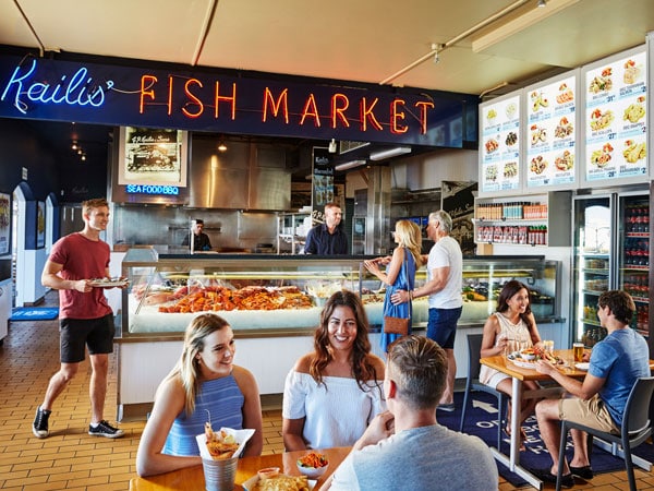 people dining at Kailis Fish Market, Fremantle Fishing Boat Harbour